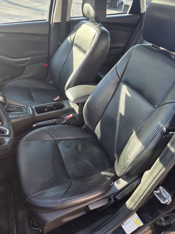 2017 Ford Focus Image 20