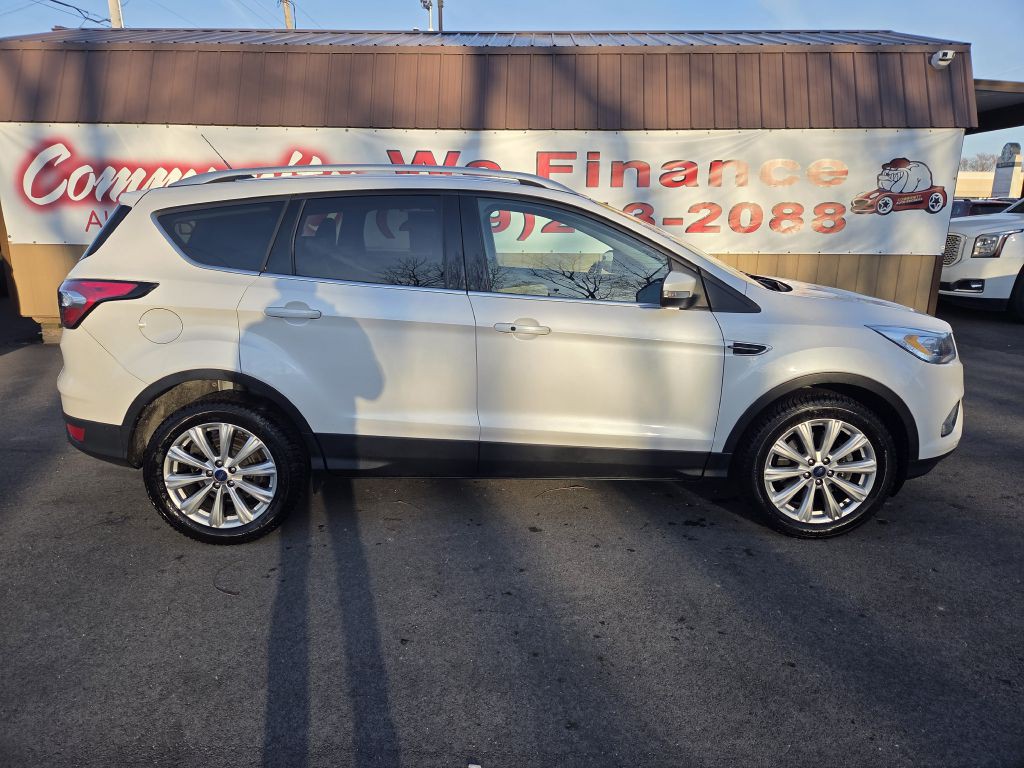 2018 Ford Escape Image 2