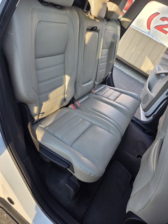 2018 Ford Escape Image 16