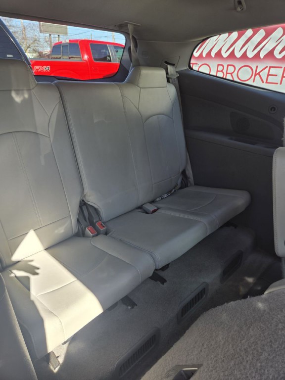 2015 Chevrolet Traverse Image 16