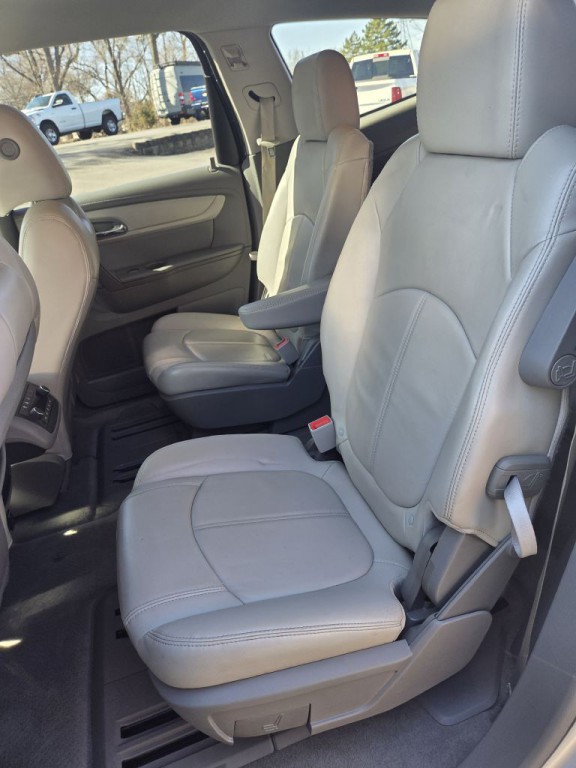 2015 Chevrolet Traverse Image 18