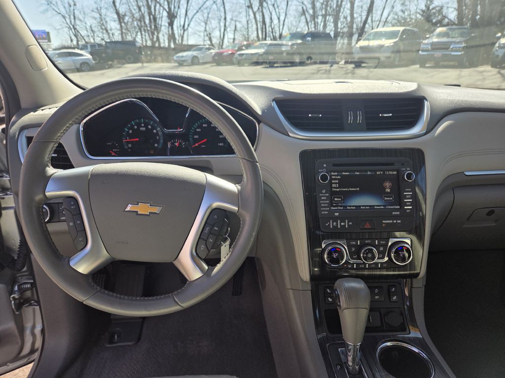2015 Chevrolet Traverse Image 21