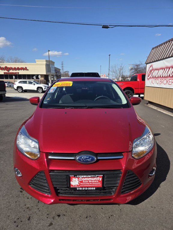 2012 Ford Focus Image 3