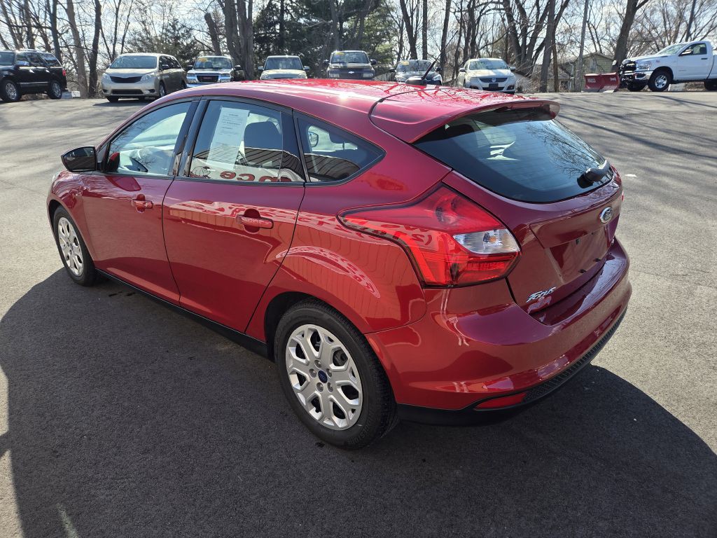 2012 Ford Focus Image 5