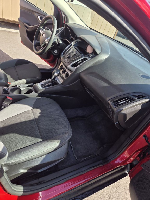 2012 Ford Focus Image 13