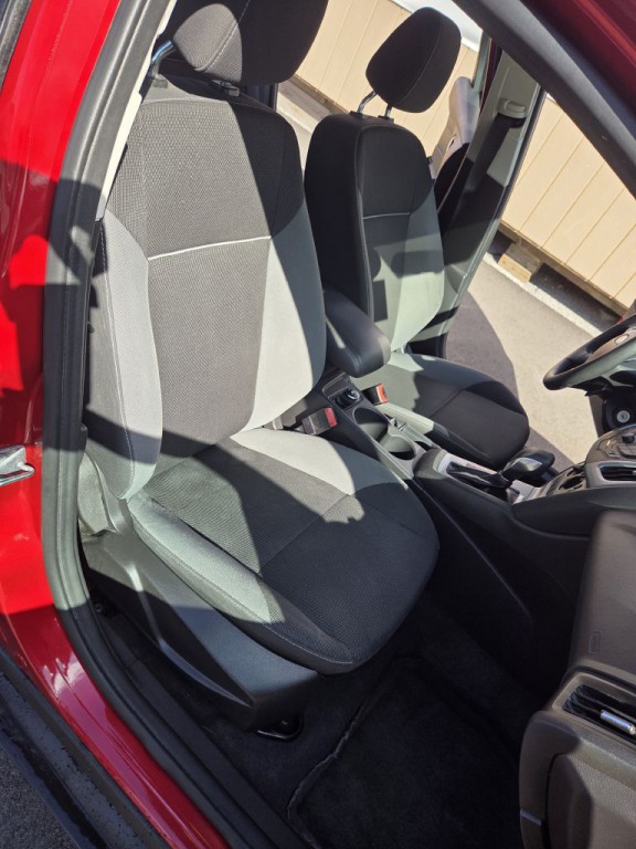 2012 Ford Focus Image 14