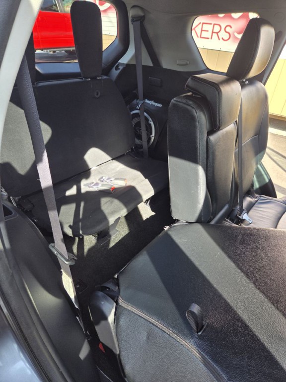 2012 Mitsubishi Outlander Image 17