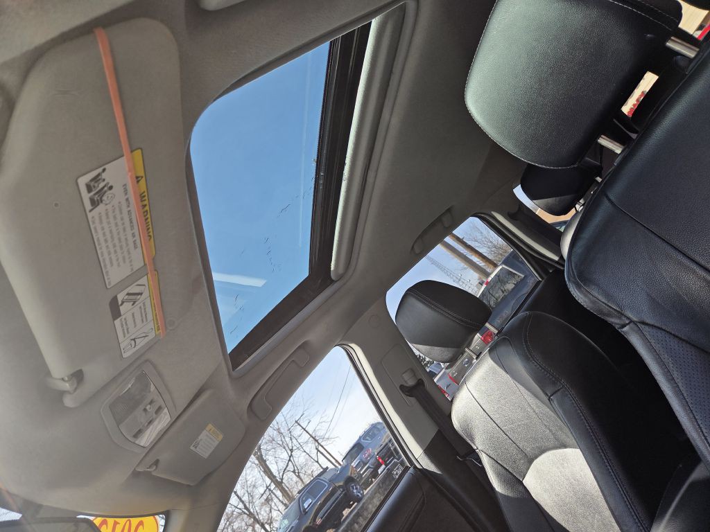 2012 Mitsubishi Outlander Image 23