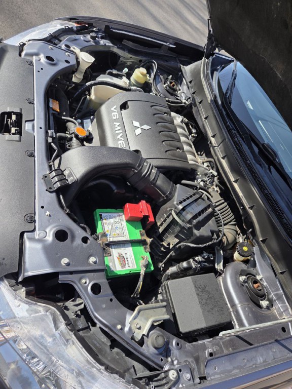 2012 Mitsubishi Outlander Image 27