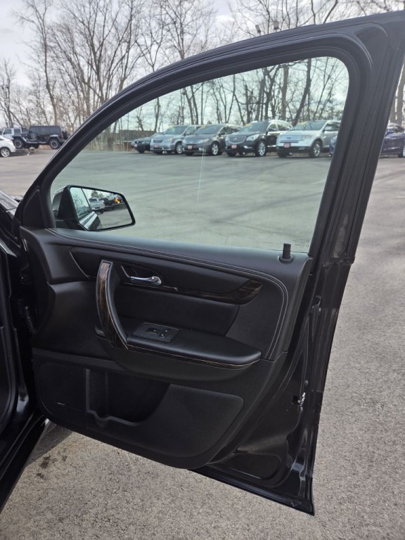 2015 GMC Acadia Image 13