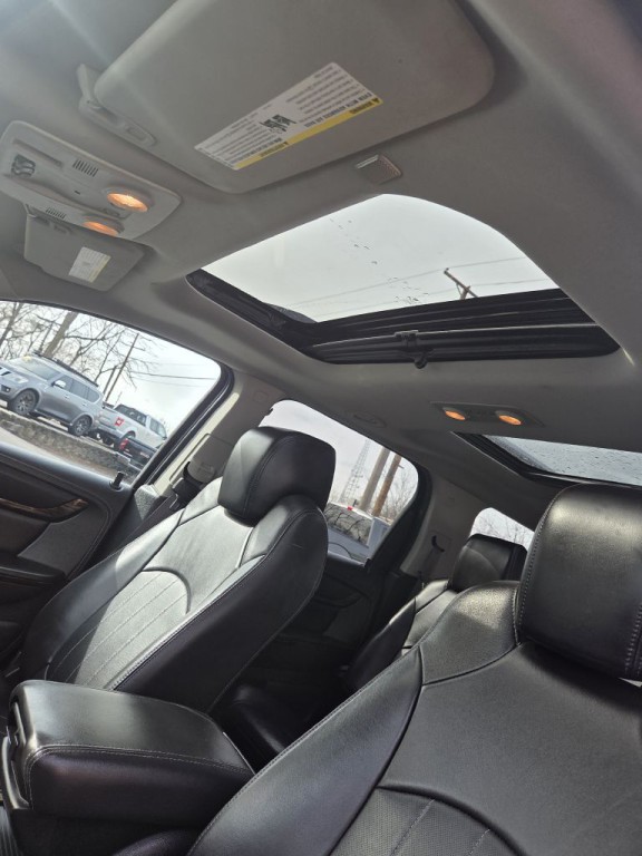 2015 GMC Acadia Image 25