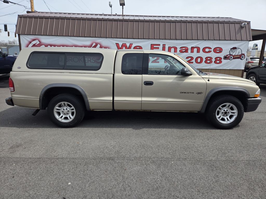 2002 Dodge Dakota Image 2