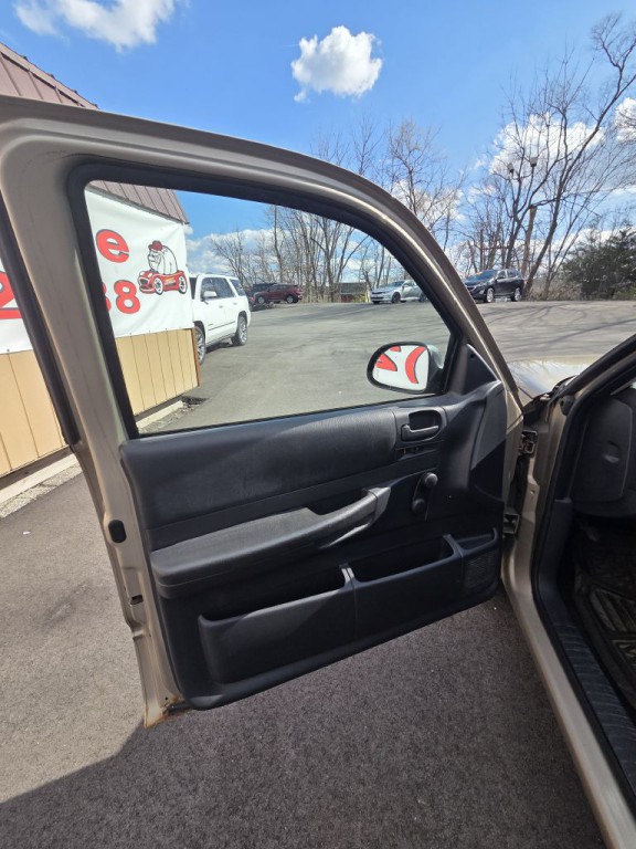 2002 Dodge Dakota Image 10