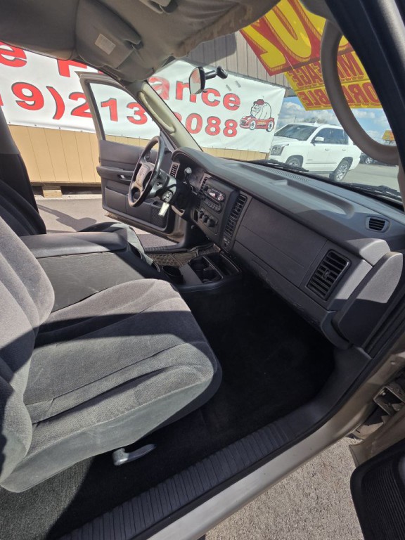 2002 Dodge Dakota Image 12