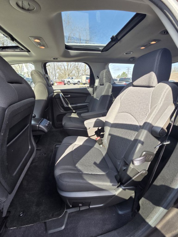 2011 GMC Acadia Image 20