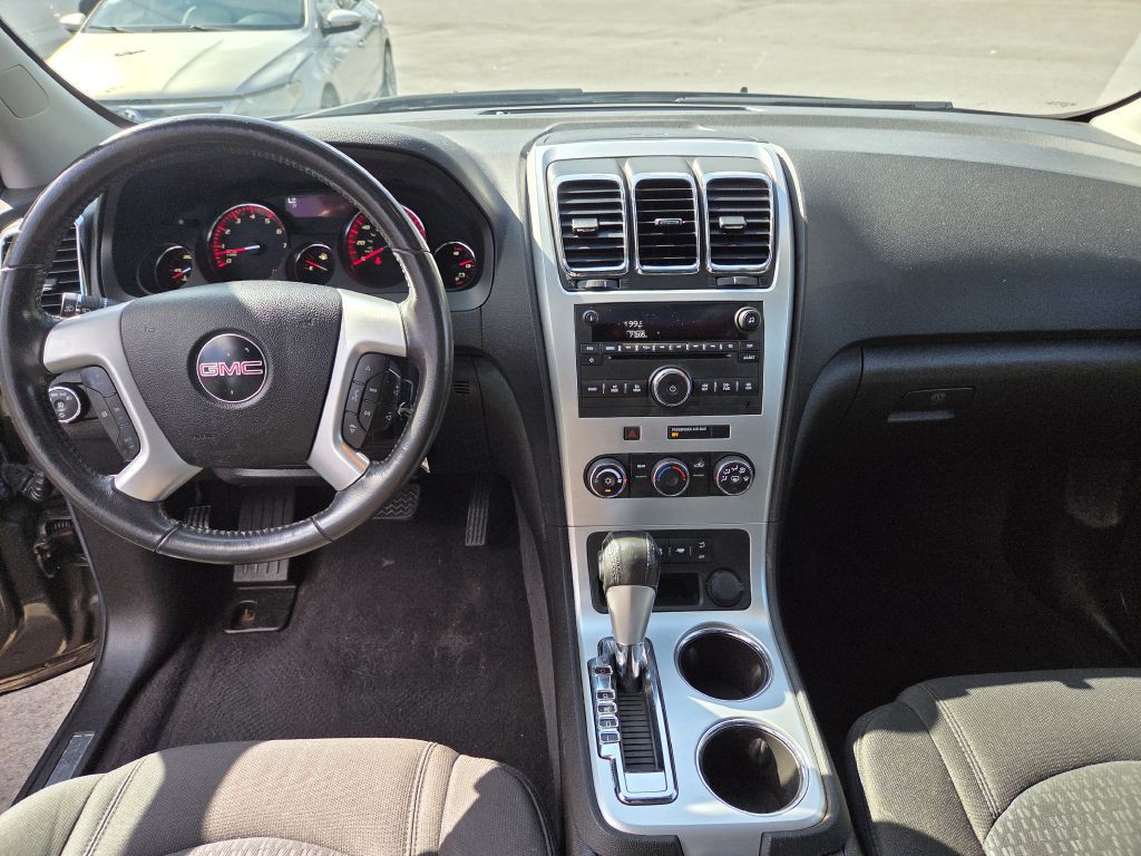 2011 GMC Acadia Image 25