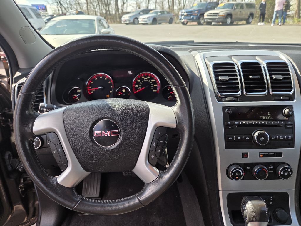 2011 GMC Acadia Image 26