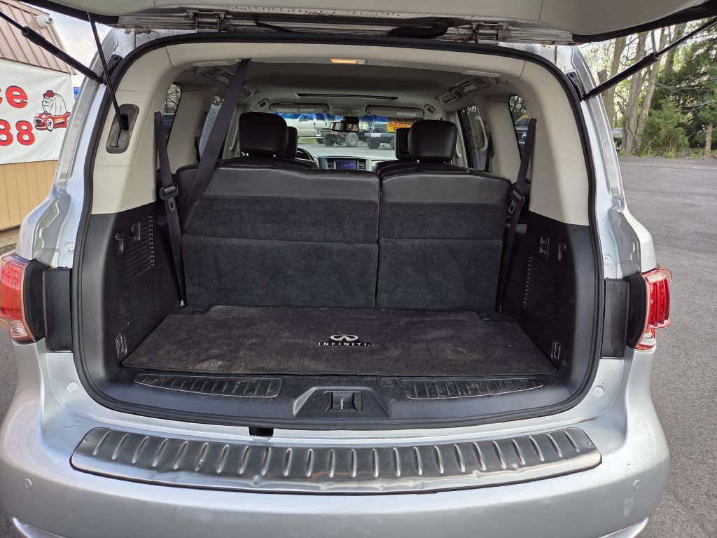 2012 INFINITI QX56 Image 8