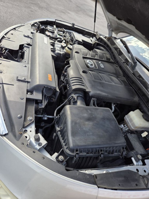 2012 INFINITI QX56 Image 30