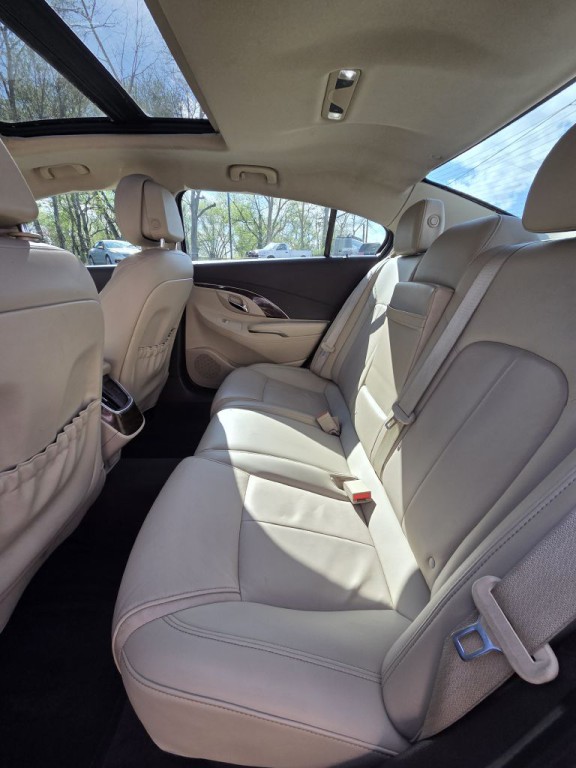 2014 Buick Lacrosse Image 18