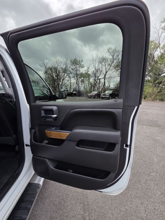 2016 Chevrolet Silverado 1500 Image 11
