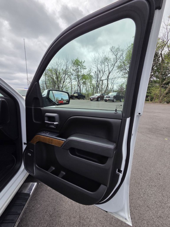 2016 Chevrolet Silverado 1500 Image 12