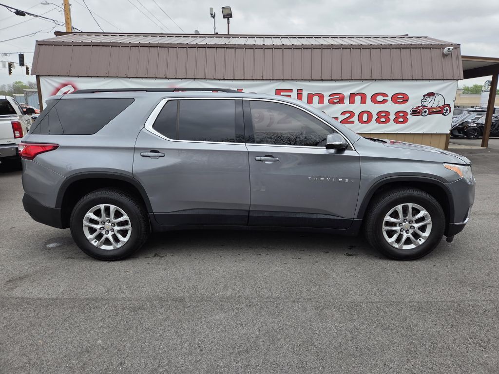 2019 Chevrolet Traverse Image 2