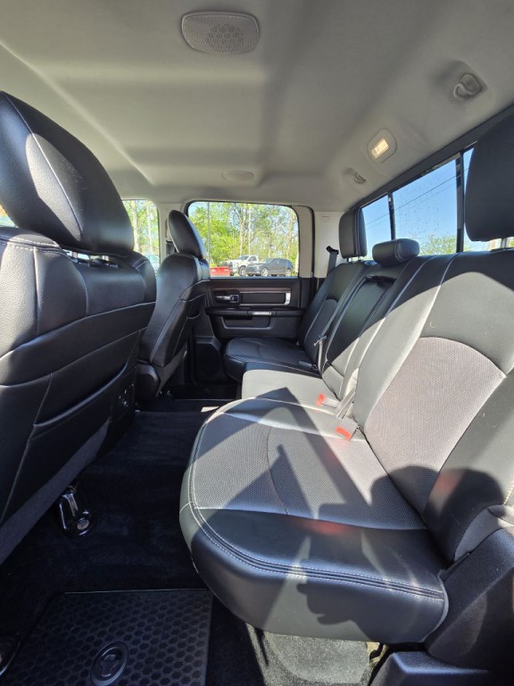 2013 RAM 1500 Image 17