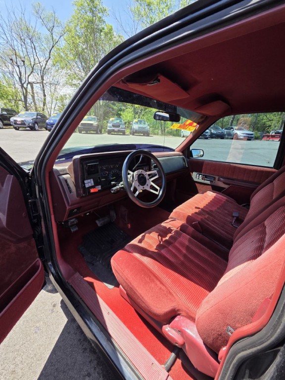 1994 Chevrolet C/K Image 9
