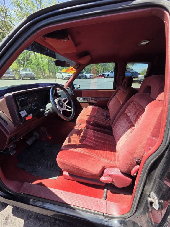 1994 Chevrolet C/K Image 10