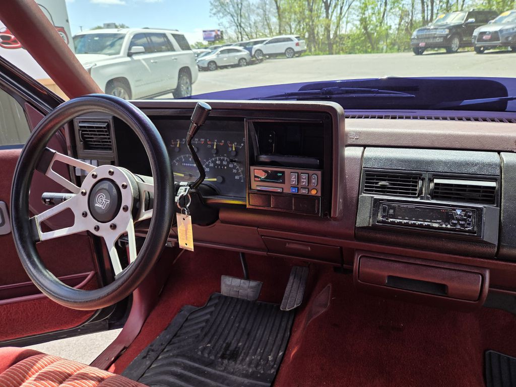 1994 Chevrolet C/K Image 16