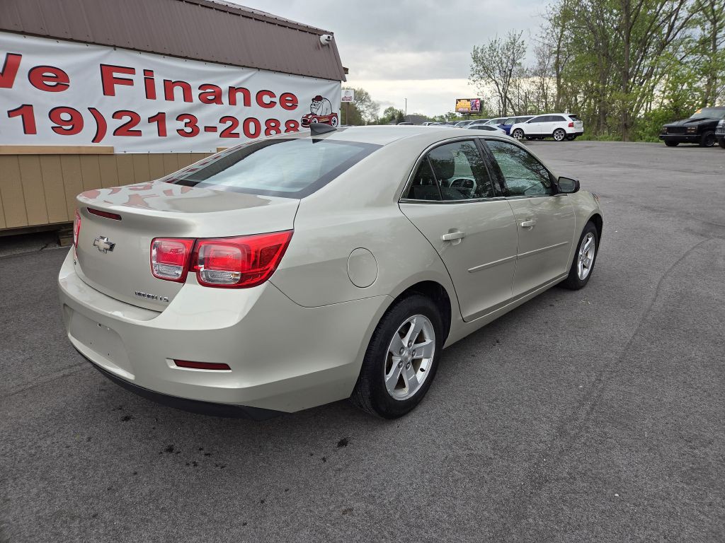 2015 Chevrolet Malibu Image 6
