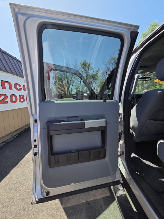 2014 Ford F-250 Image 9