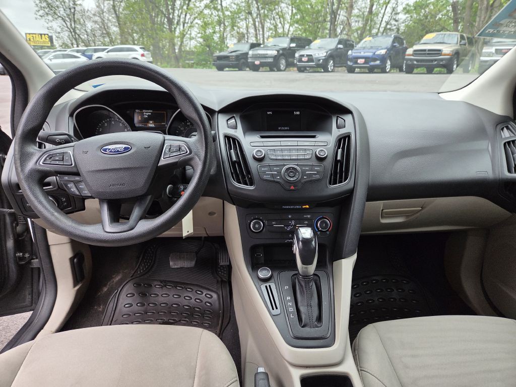 2015 Ford Focus Image 21