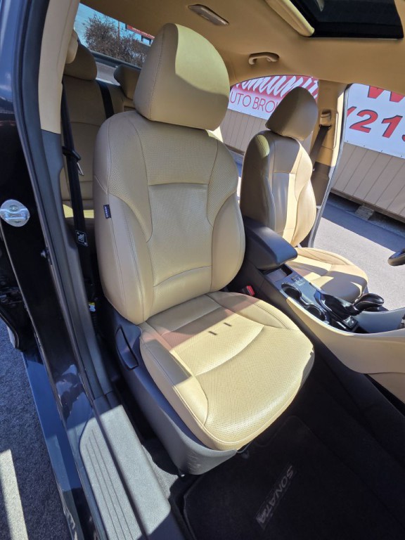 2012 Hyundai Sonata Image 14