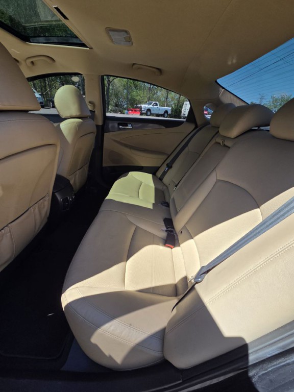2012 Hyundai Sonata Image 18