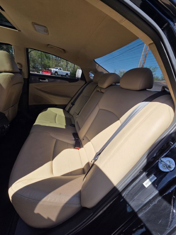 2012 Hyundai Sonata Image 19