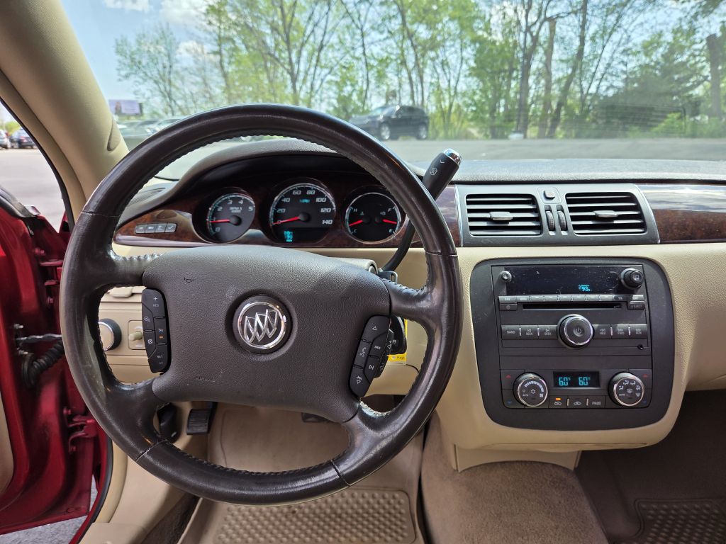 2011 Buick Lucerne Image 21