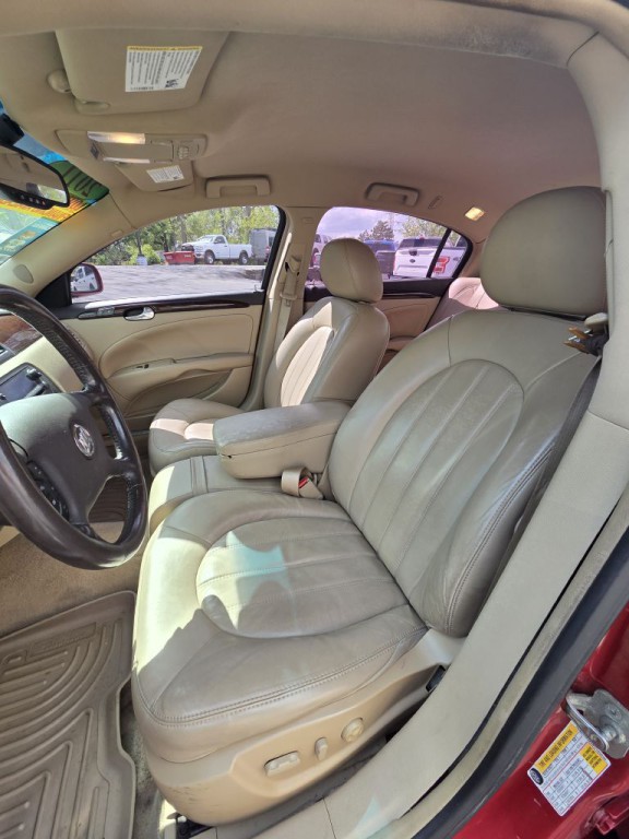 2011 Buick Lucerne Image 23