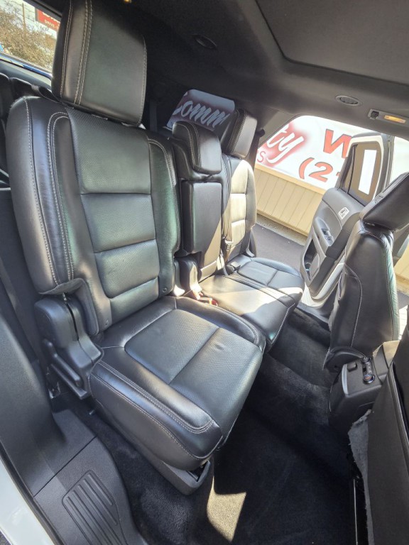 2014 Ford Explorer Image 16