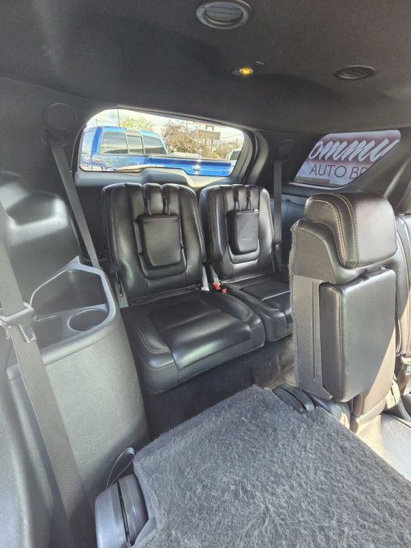 2014 Ford Explorer Image 17