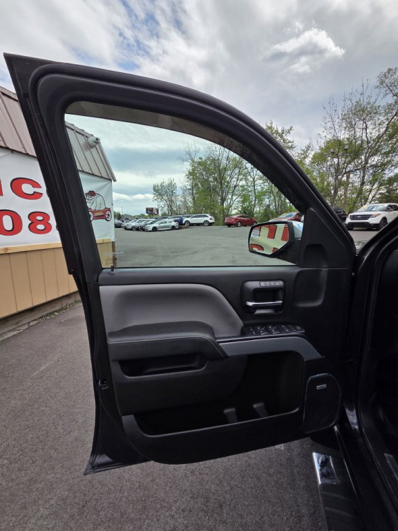 2014 Chevrolet Silverado 1500 Image 9