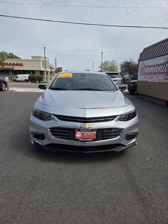 2018 Chevrolet Malibu Image 3