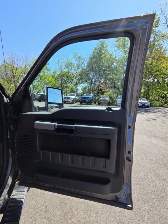 2012 Ford F-250 Image 17