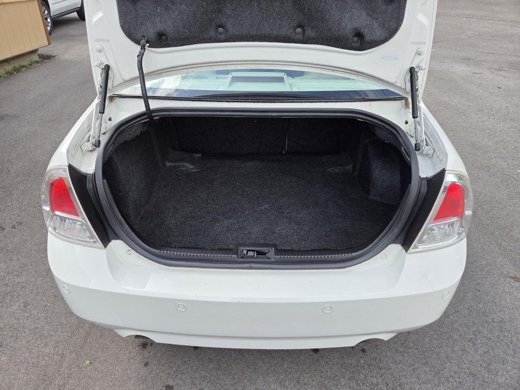 2009 Ford Fusion Image 8
