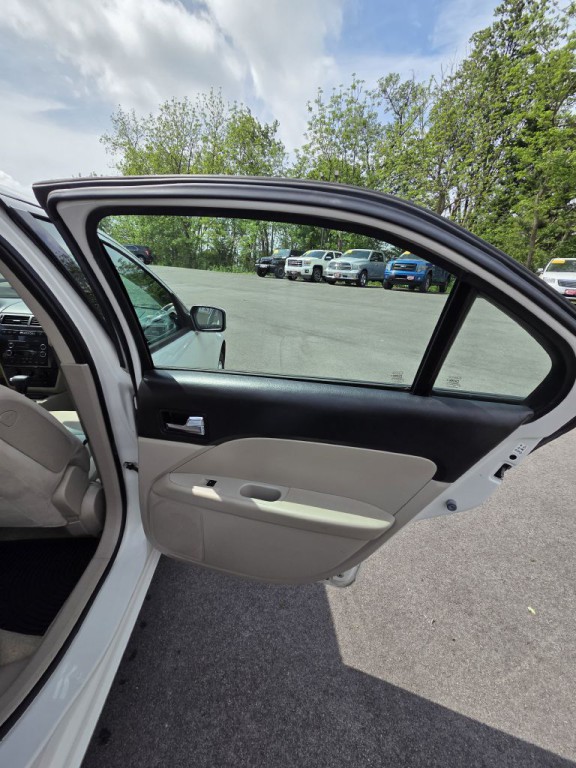 2009 Ford Fusion Image 11