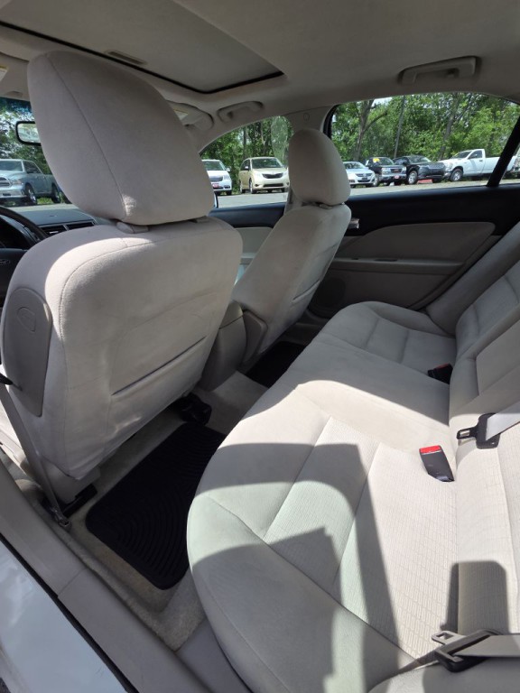 2009 Ford Fusion Image 17