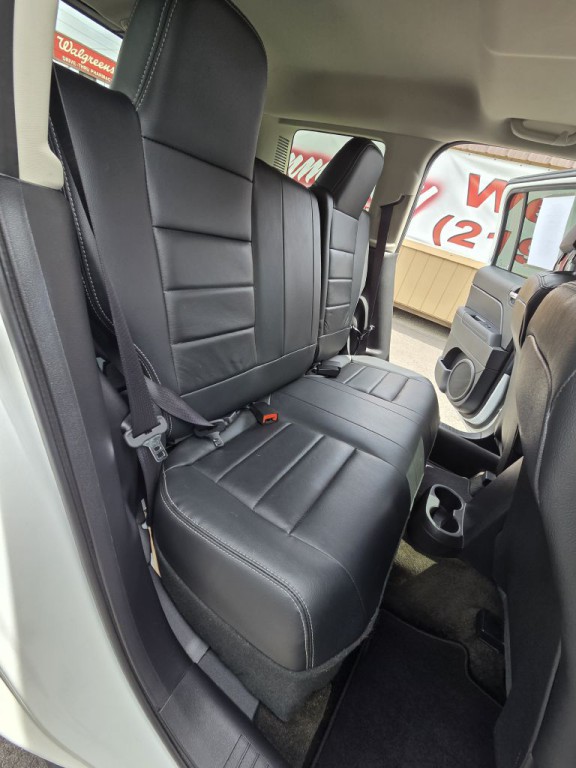 2017 Jeep Patriot Image 16