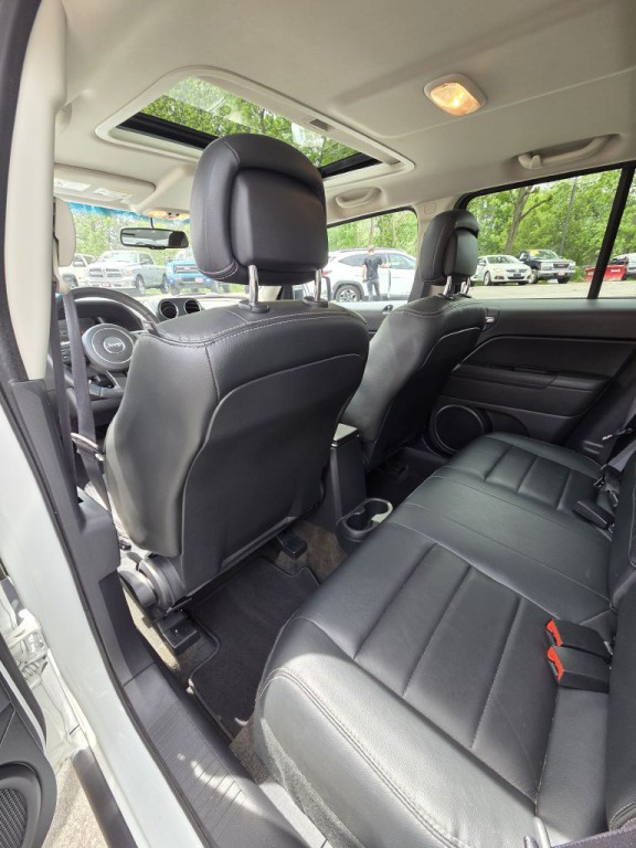 2017 Jeep Patriot Image 17