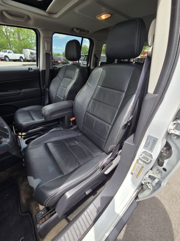 2017 Jeep Patriot Image 21